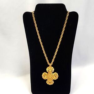 Crown Trifari 34" Total Length Gold Necklace